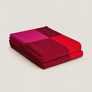 Hermes blanket and pillows